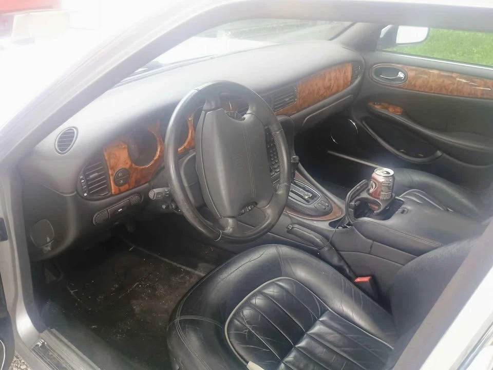 2002 Jaguar X308 XJ - Image 5 of 8
