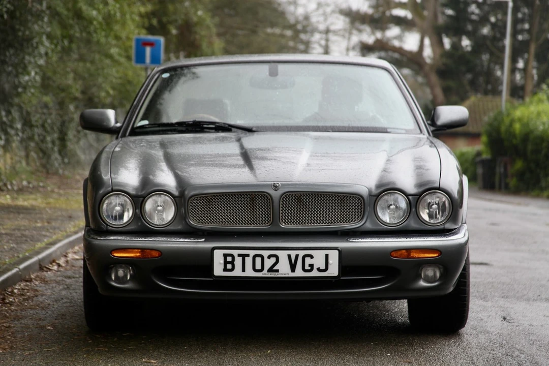 2002 Jaguar X308 XJ - Image 12 of 30