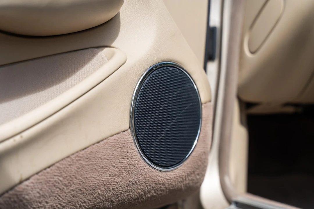 2002 Jaguar X308 XJ - Image 27 of 30