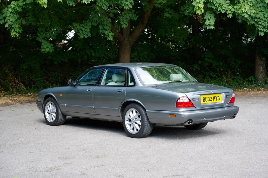 2002 Jaguar X308 XJ - Image 24 of 30