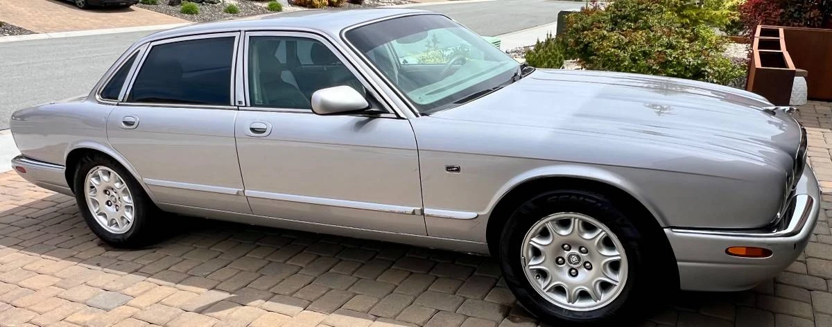 2002 Jaguar X308 XJ - Image 2 of 6