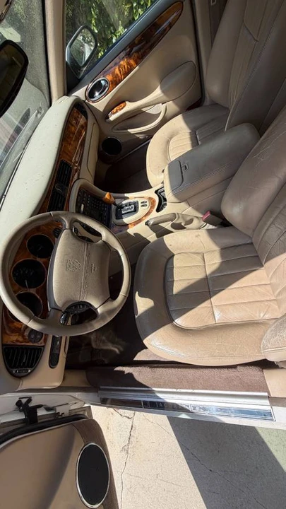 2002 Jaguar X308 XJ - Image 7 of 13