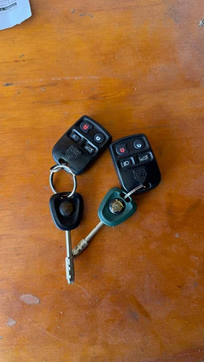 2002 Jaguar X308 XJ - Image 6 of 13
