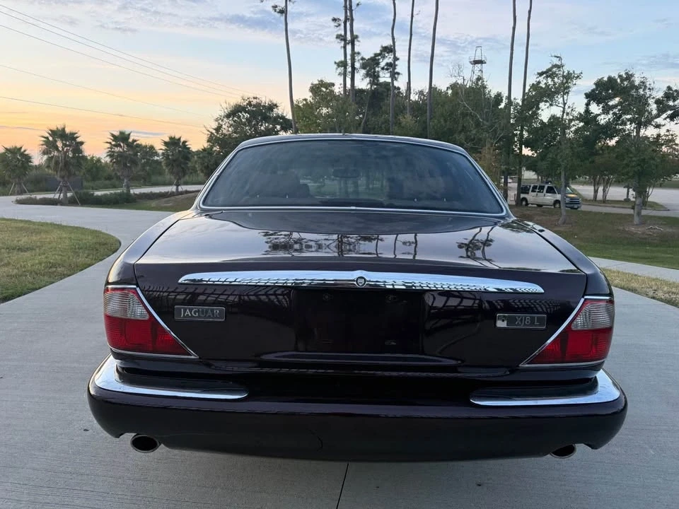 2002 Jaguar X308 XJ - Image 6 of 18