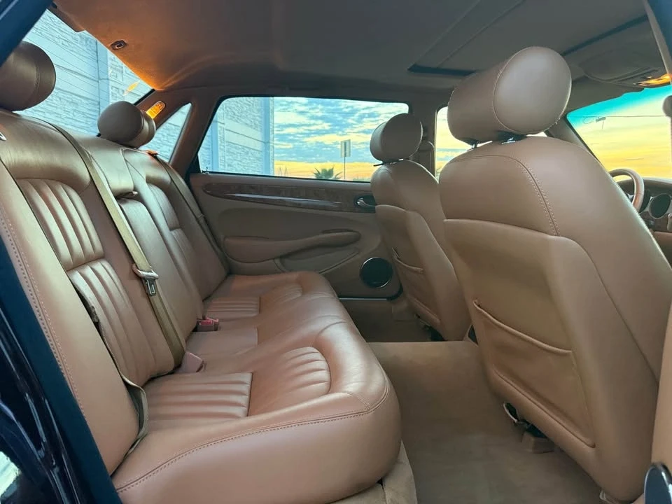 2002 Jaguar X308 XJ - Image 10 of 18