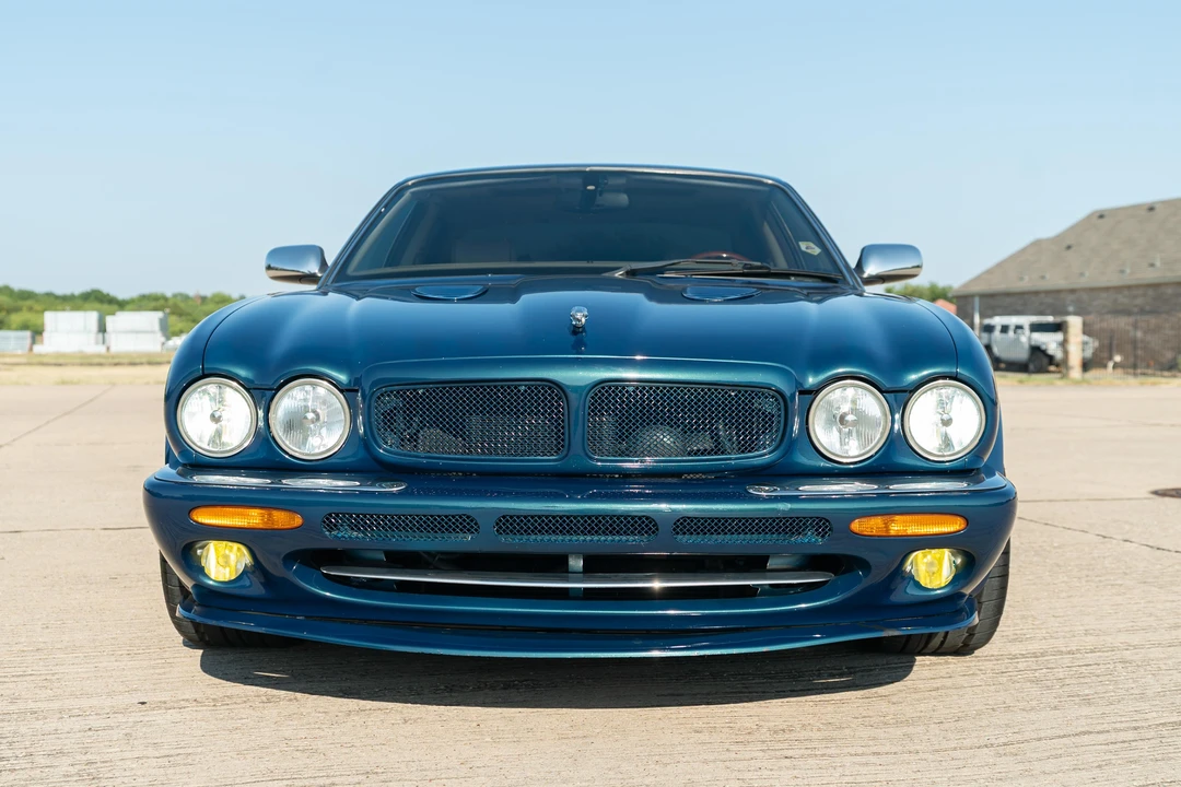 2002 Jaguar X308 XJ - Image 2 of 31