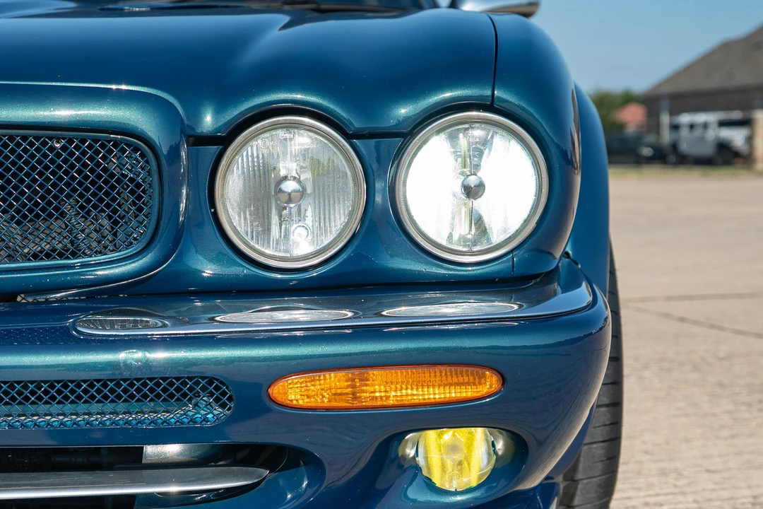 2002 Jaguar X308 XJ - Image 17 of 31