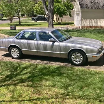 2002 Jaguar XJ8