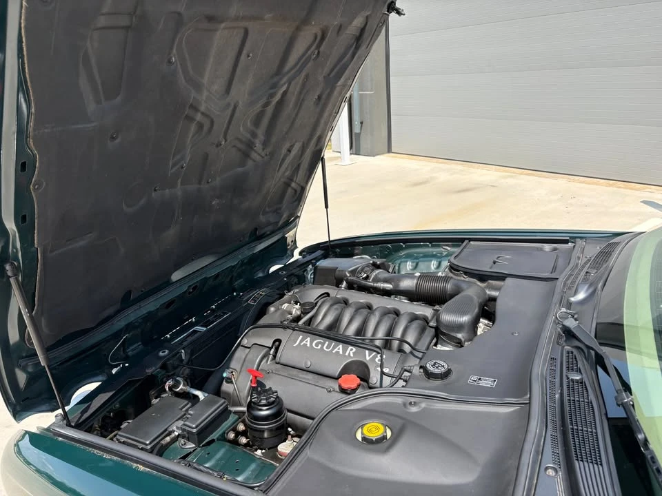 2002 Jaguar X308 XJ - Image 7 of 20