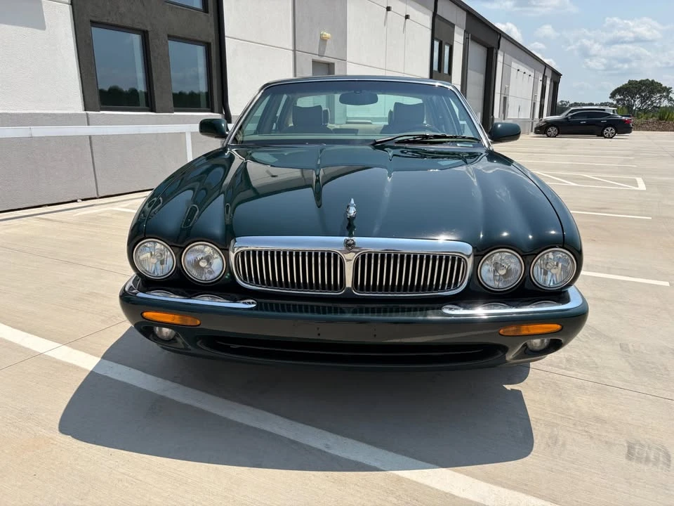 2002 Jaguar X308 XJ - Image 6 of 20
