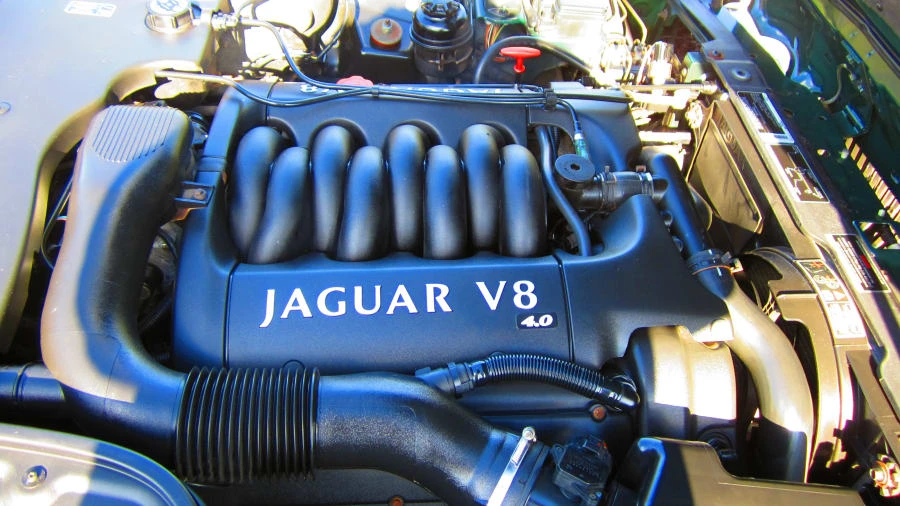2002 Jaguar X308 XJ - Image 5 of 6