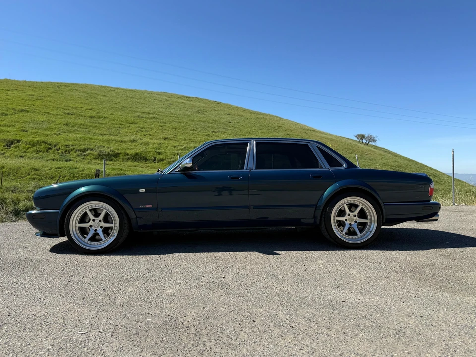 2002 Jaguar X308 XJ - Image 12 of 31