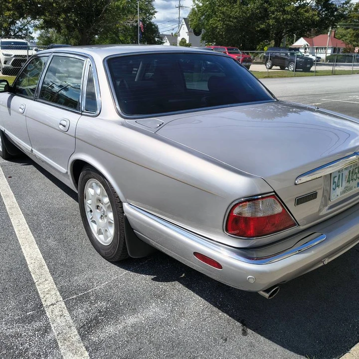 2002 Jaguar X308 XJ - Image 16 of 24