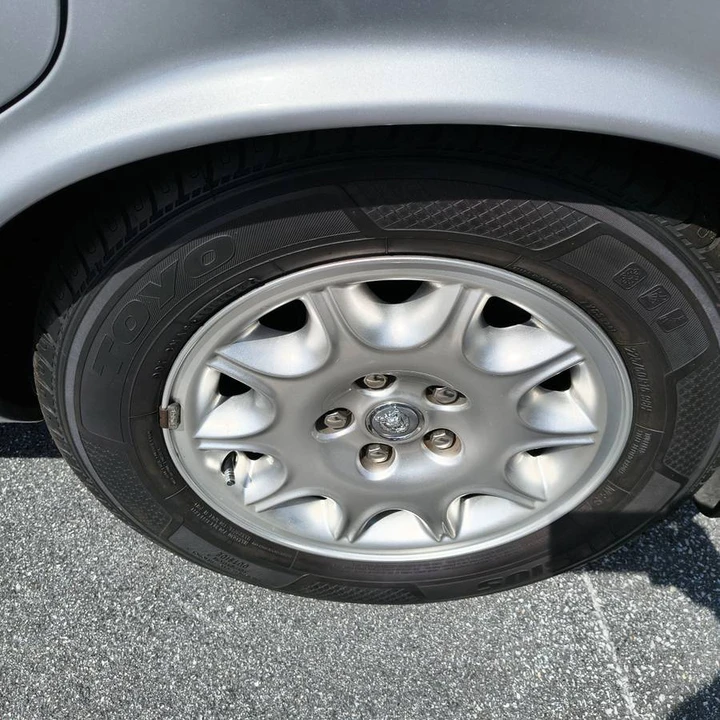 2002 Jaguar X308 XJ - Image 9 of 24