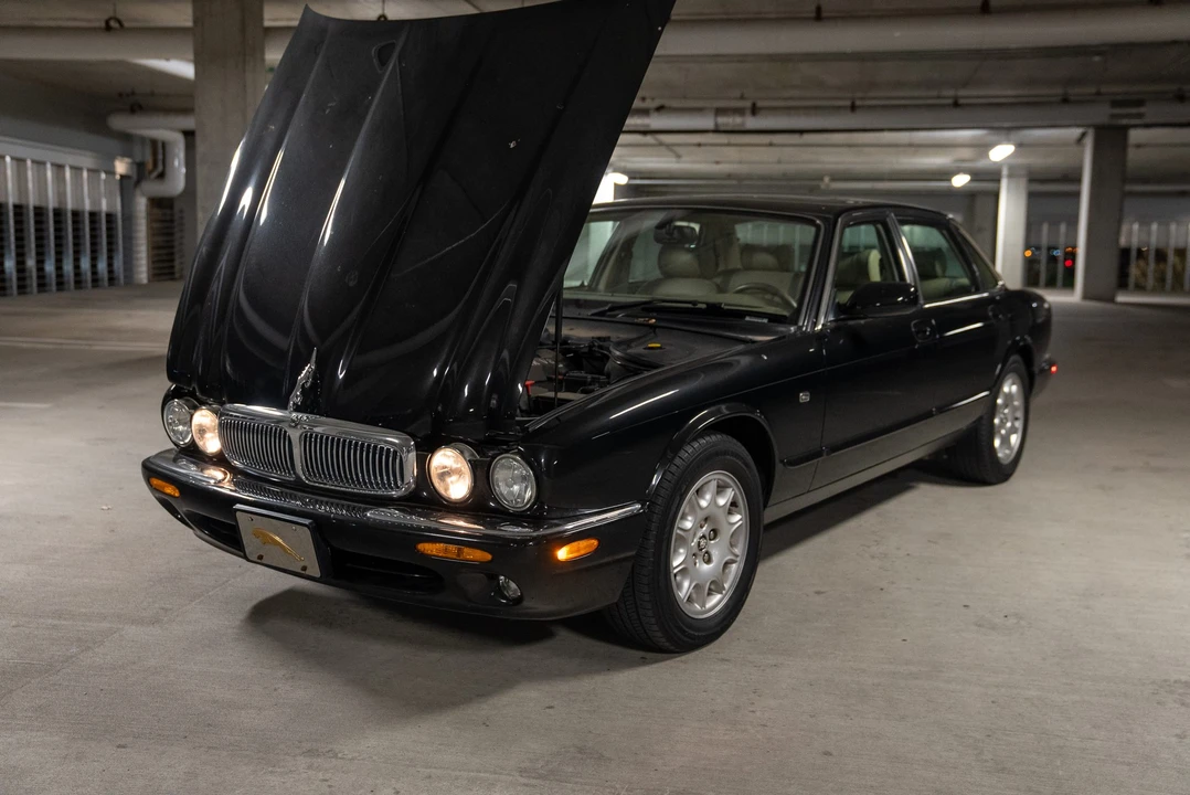 2002 Jaguar X308 XJ - Image 14 of 31