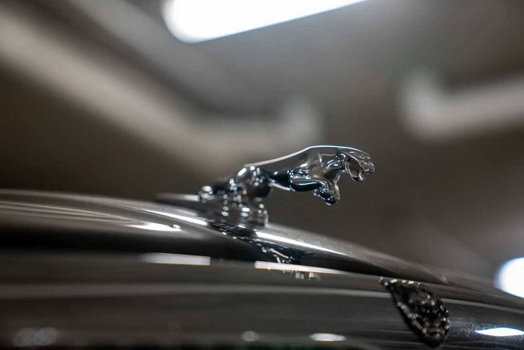 2002 Jaguar X308 XJ - Image 25 of 31
