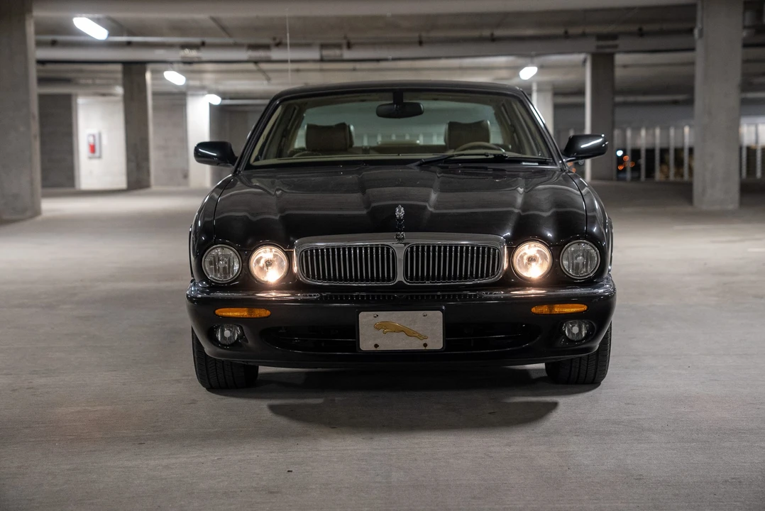 2002 Jaguar X308 XJ - Image 8 of 31