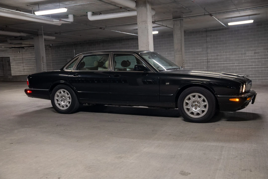 2002 Jaguar X308 XJ - Image 6 of 31