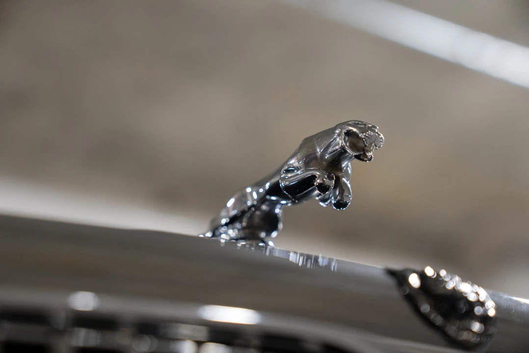 2002 Jaguar X308 XJ - Image 26 of 31