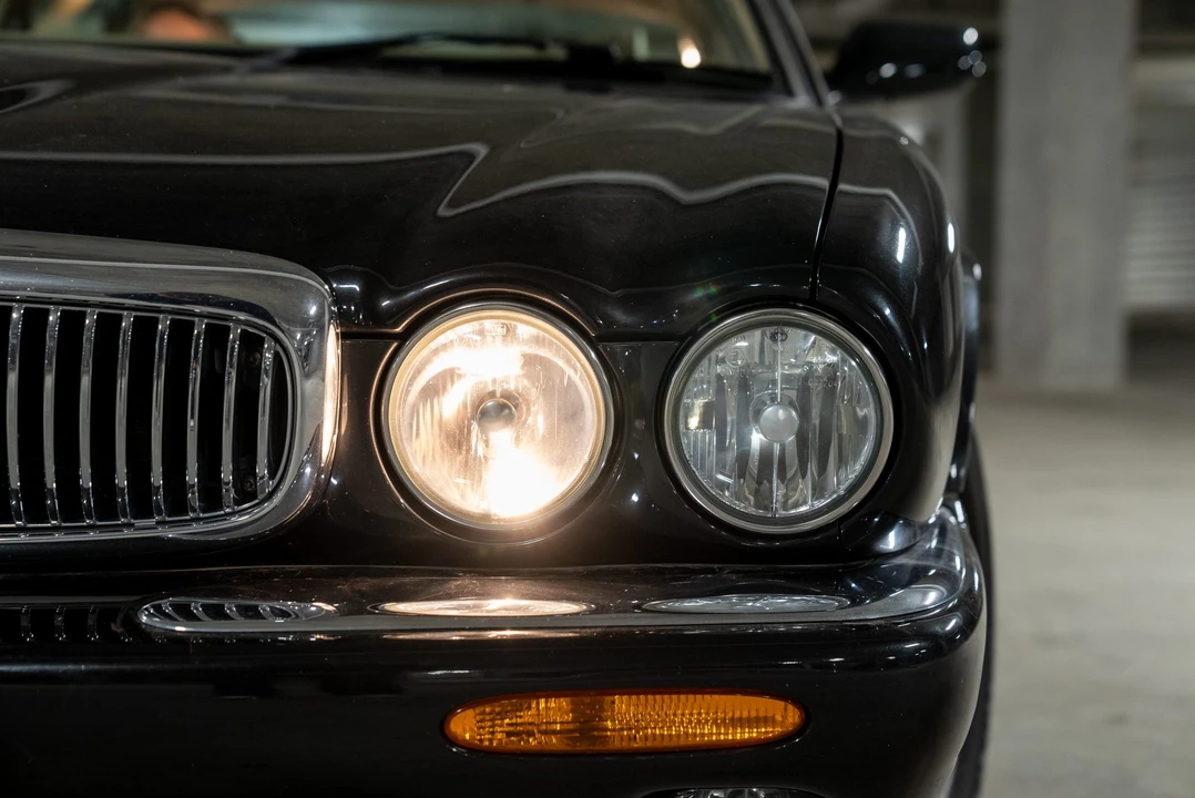 2002 Jaguar X308 XJ - Image 21 of 31
