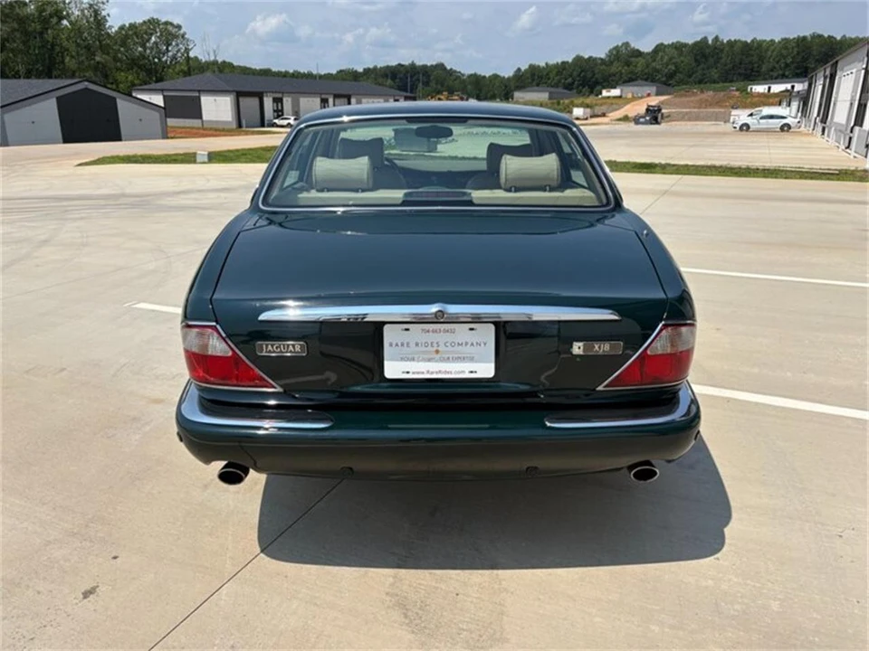 2002 Jaguar X308 XJ - Image 6 of 31