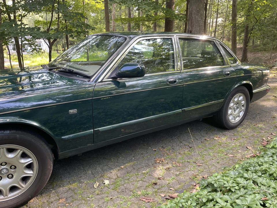 2002 Jaguar X308 XJ - Image 19 of 31