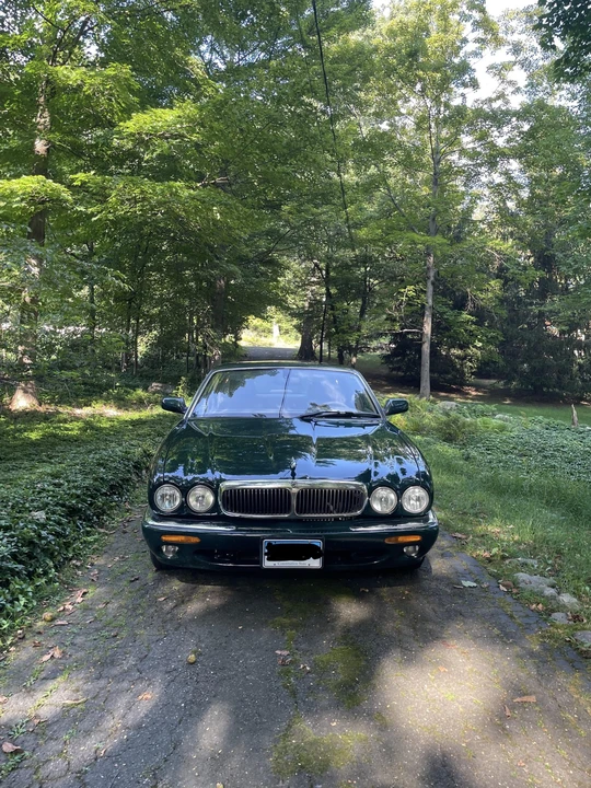 2002 Jaguar X308 XJ - Image 2 of 31