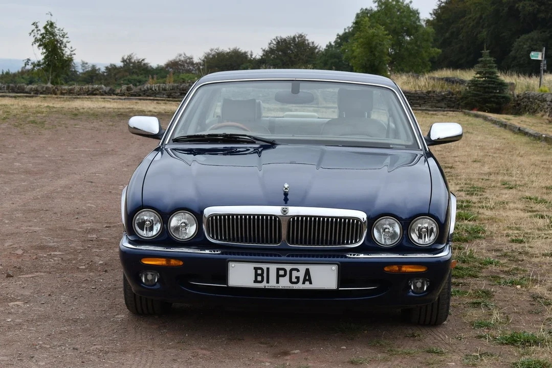2002 Jaguar X308 XJ - Image 16 of 31