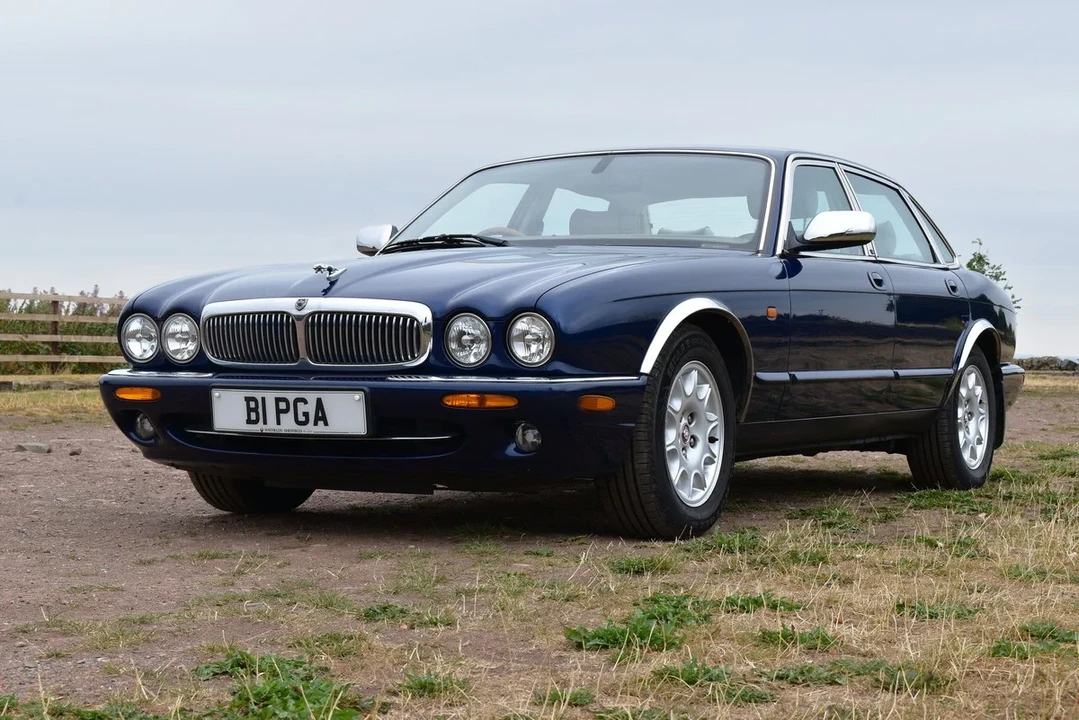 2002 Jaguar X308 XJ - Image 9 of 31