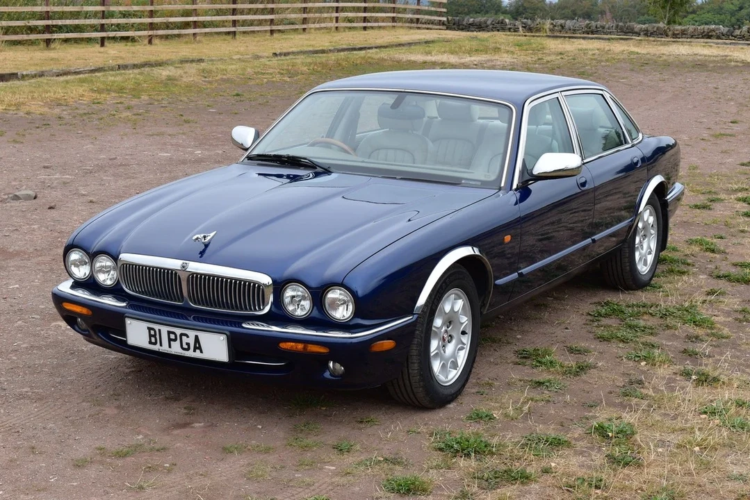 2002 Jaguar X308 XJ - Image 5 of 31