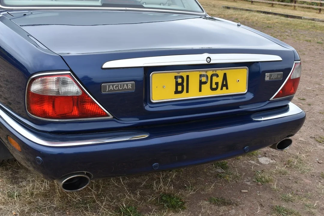 2002 Jaguar X308 XJ - Image 27 of 31