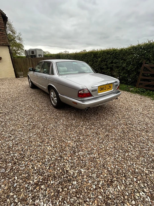 2002 Jaguar X308 XJ - Image 18 of 31