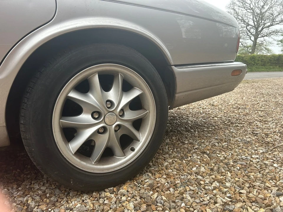 2002 Jaguar X308 XJ - Image 30 of 31