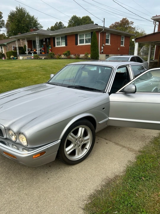 2002 Jaguar X308 XJ - Image 6 of 13
