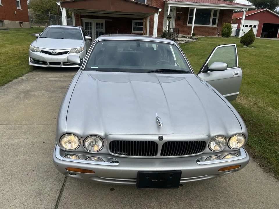 2002 Jaguar X308 XJ - Image 4 of 13