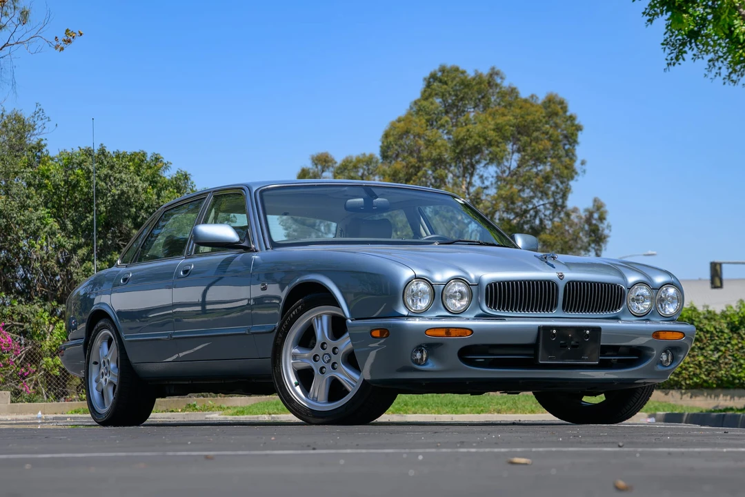 2002 Jaguar X308 XJ - Image 19 of 31