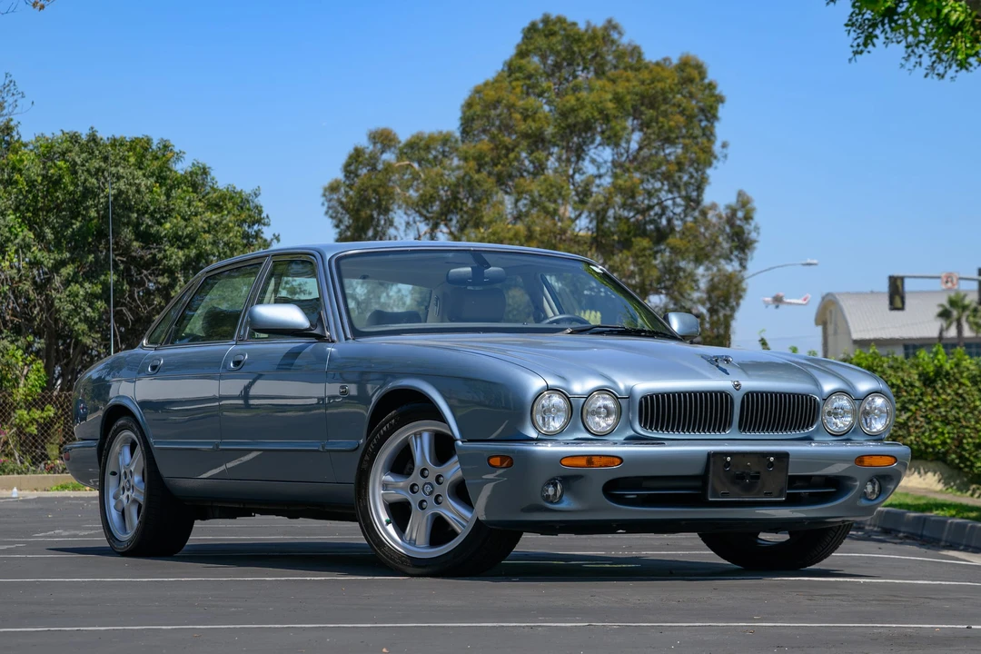 2002 Jaguar X308 XJ - Image 17 of 31