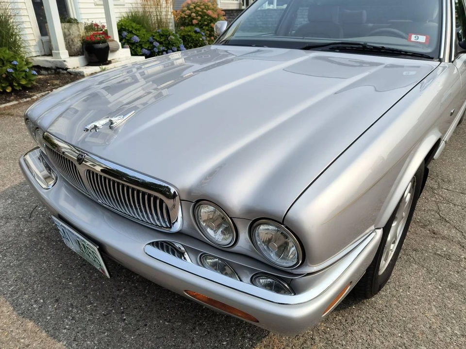 2002 Jaguar X308 XJ - Image 9 of 24