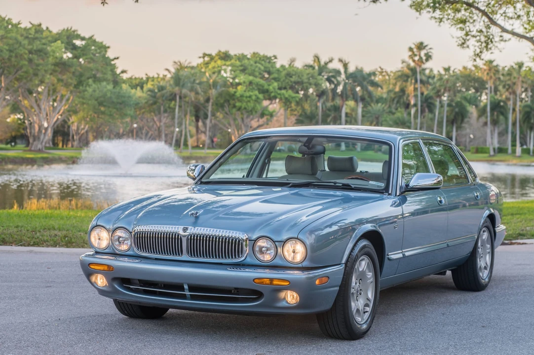 2002 Jaguar X308 XJ - Image 6 of 31