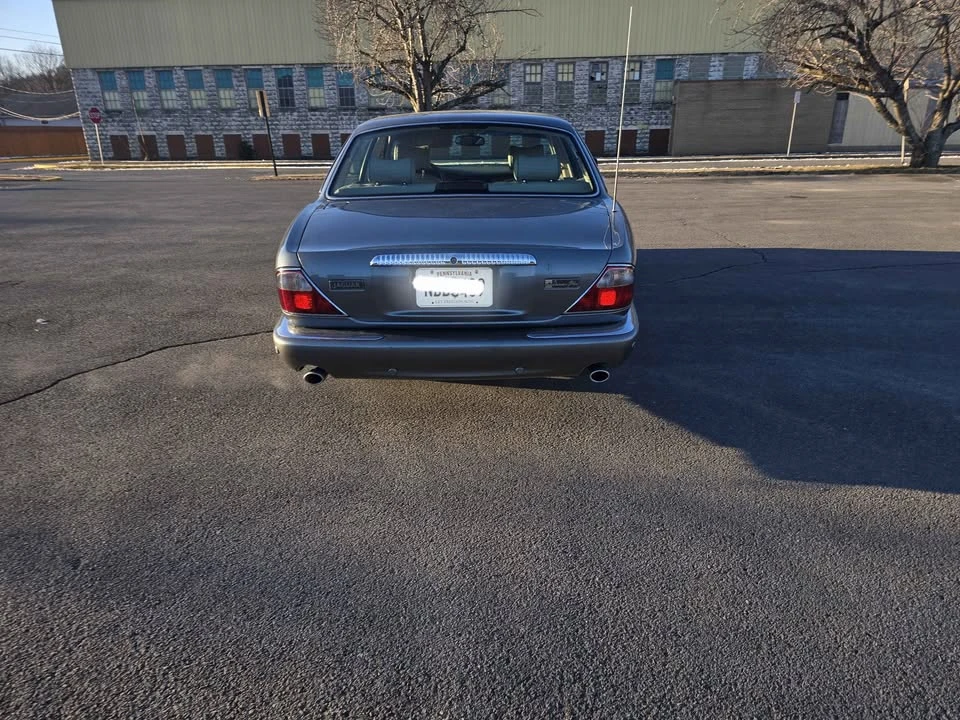 2002 Jaguar X308 XJ - Image 5 of 10