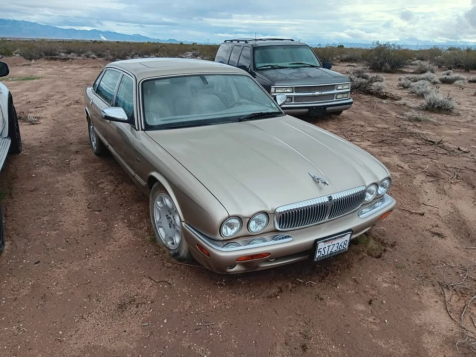 2002 Jaguar X308 XJ - Image 2 of 4
