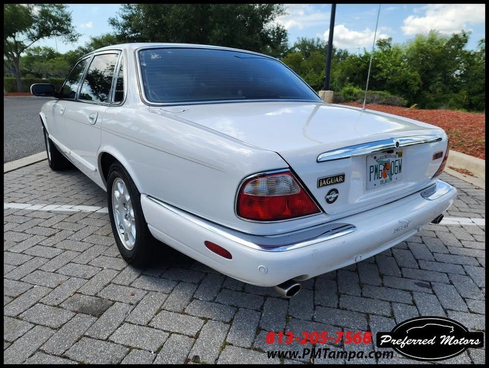2002 Jaguar X308 XJ - Image 3 of 18