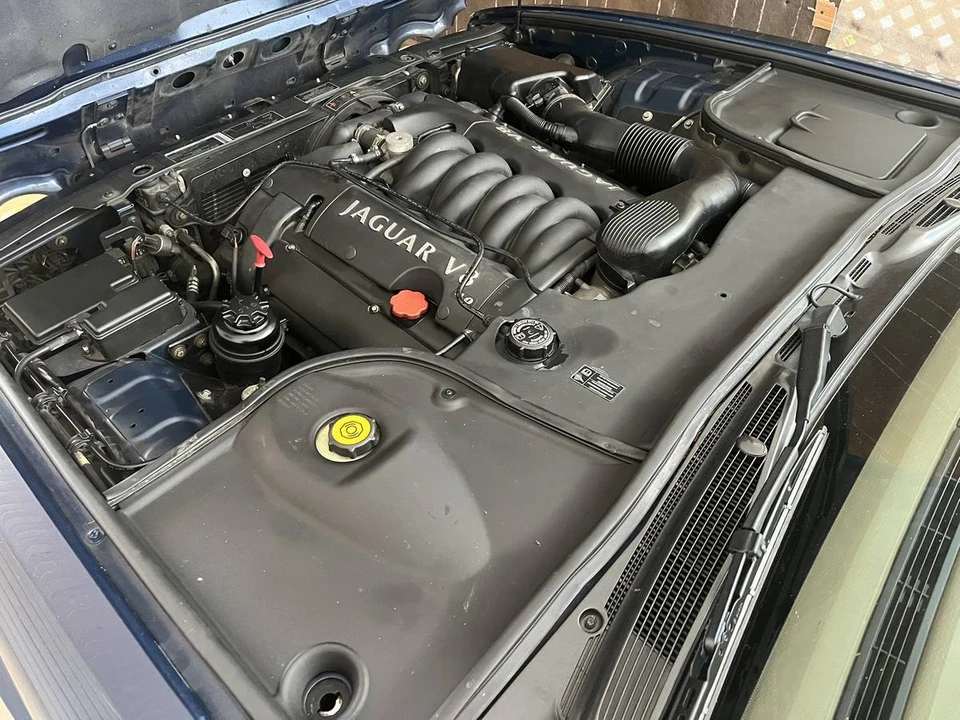 2002 Jaguar S-Type 2nd Gen - Image 7 of 10