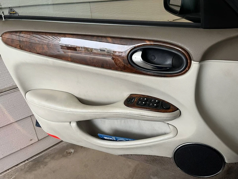 2002 Jaguar S-Type 2nd Gen - Image 6 of 10