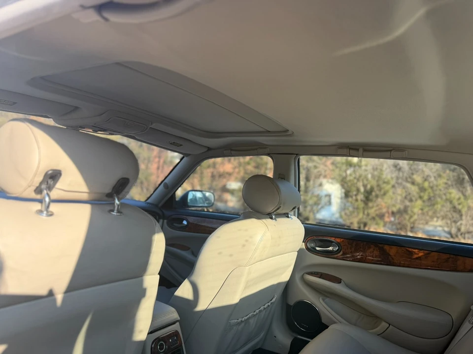2002 Jaguar X308 XJR - Image 17 of 21