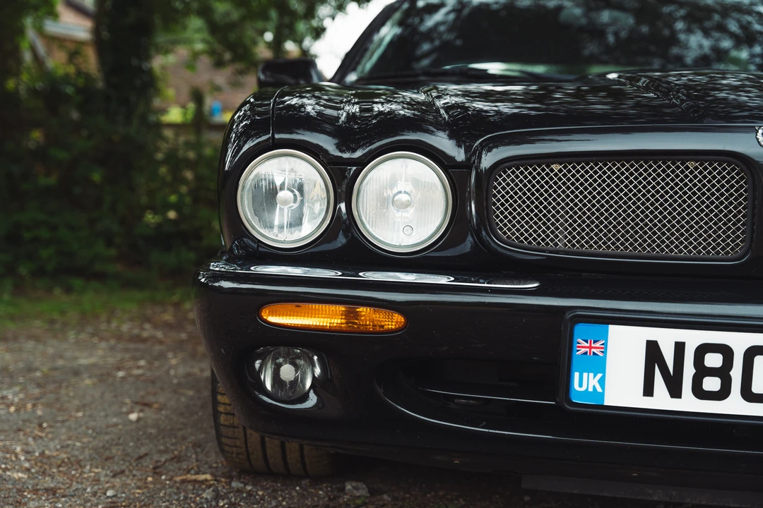 2002 Jaguar X308 XJR - Image 14 of 31