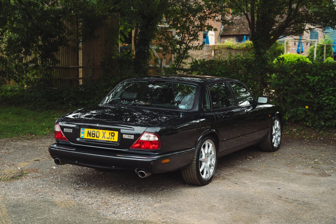 2002 Jaguar X308 XJR - Image 6 of 31