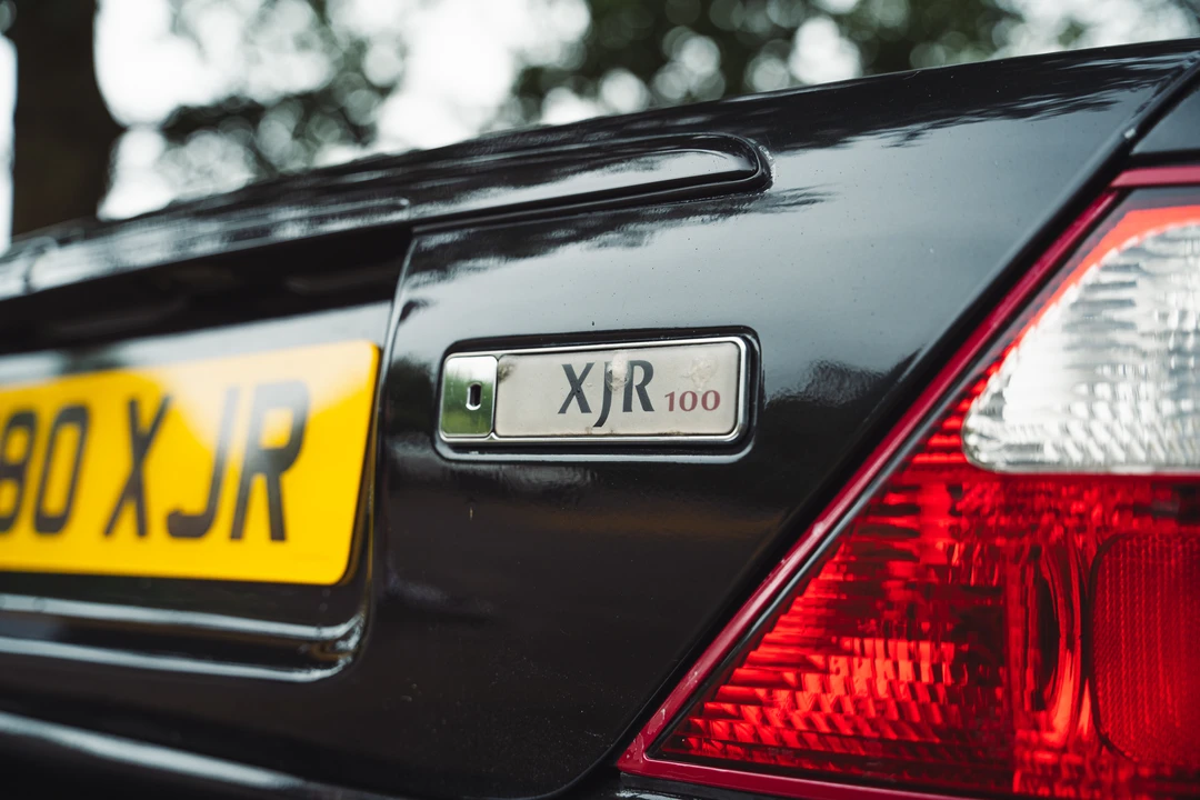 2002 Jaguar X308 XJR - Image 22 of 31