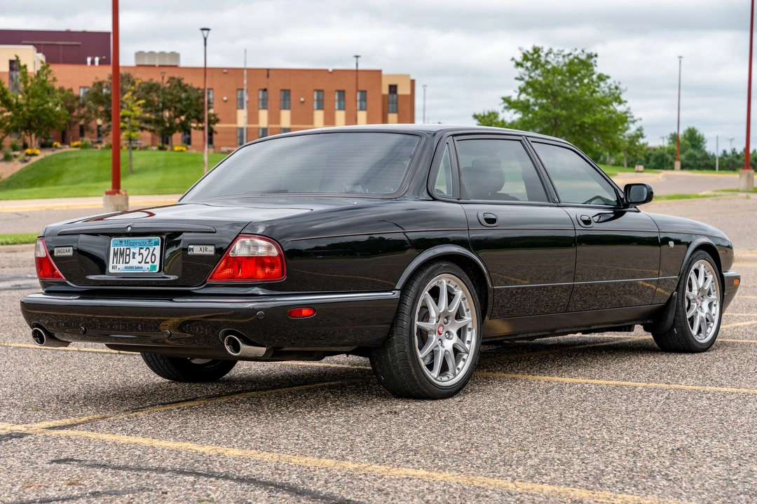 2002 Jaguar X308 XJR - Image 5 of 31