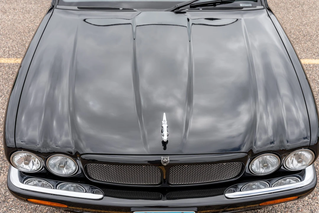 2002 Jaguar X308 XJR - Image 26 of 31